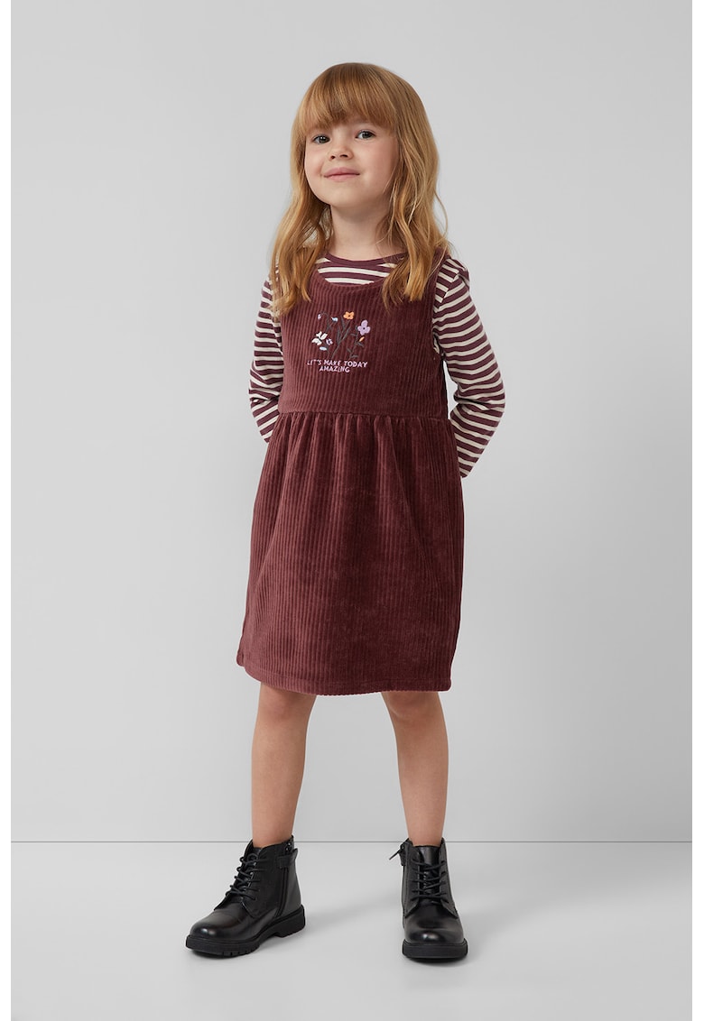 Rochie din reiat cu broderie