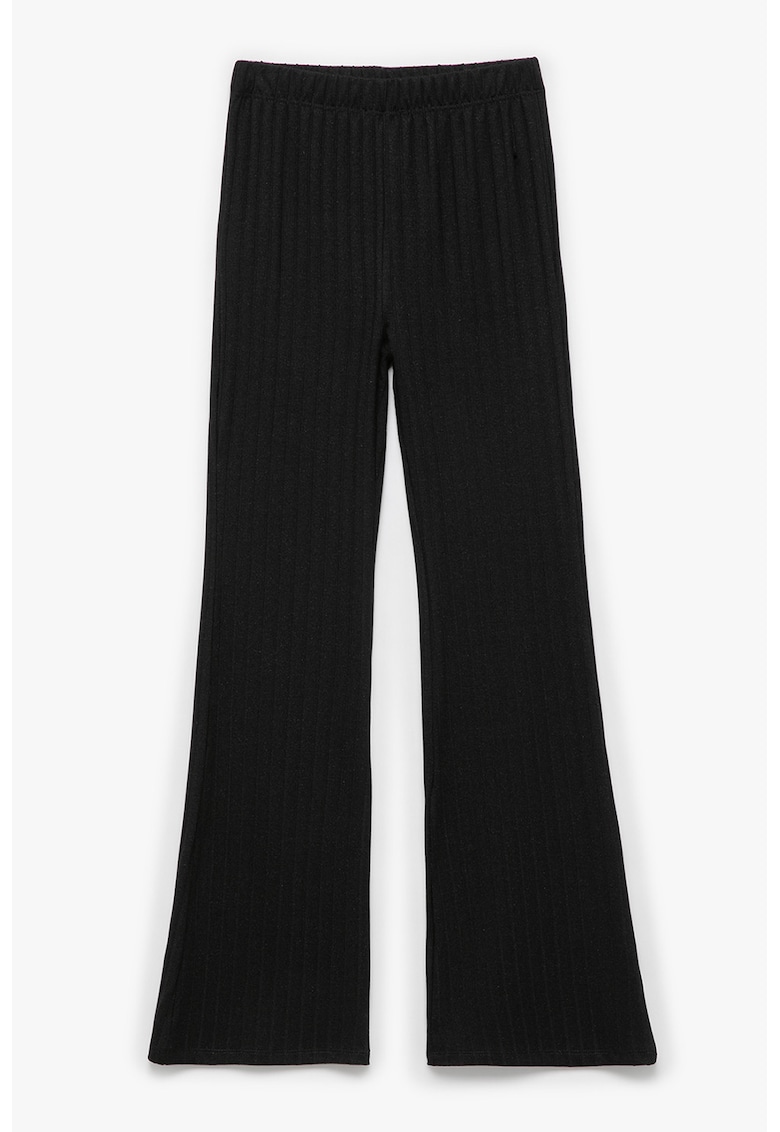 Pantaloni cu croiala ampla si aspect striat