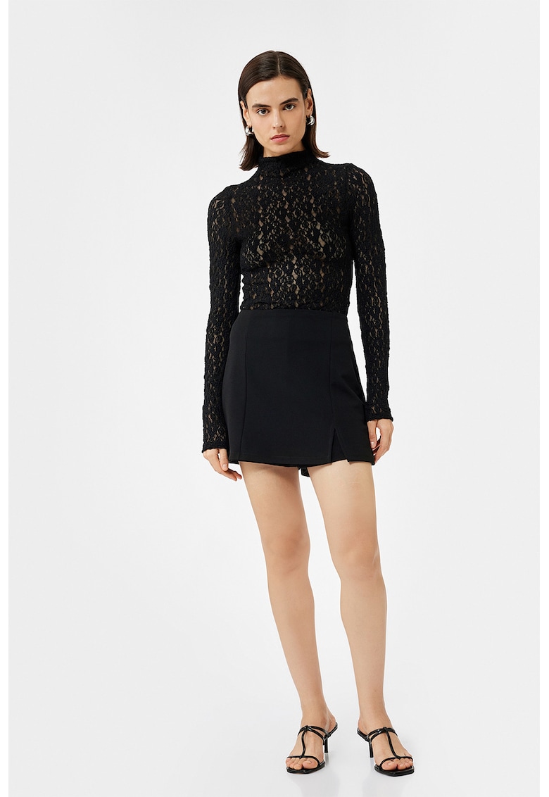 Fusta-pantalon scurt cu slit frontal