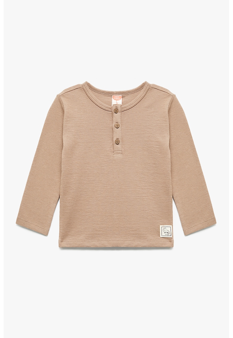 Bluza tricotata fin cu fenta cu nasturi