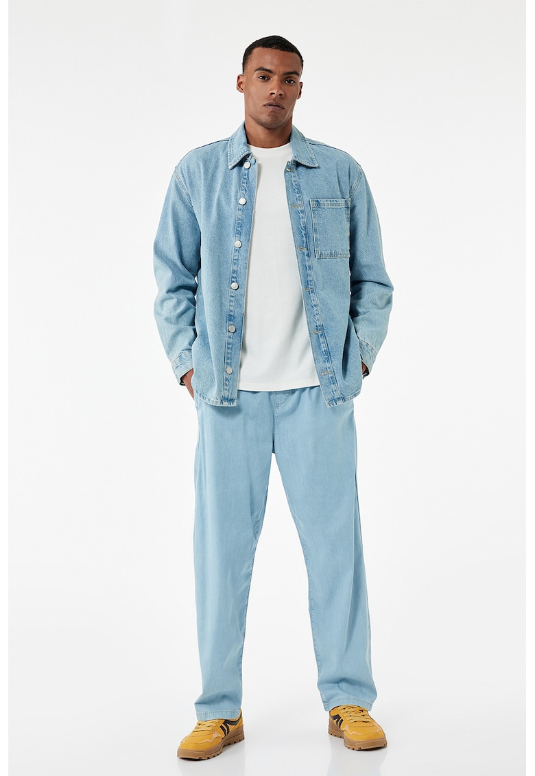 Blugi relaxed fit cu talie medie