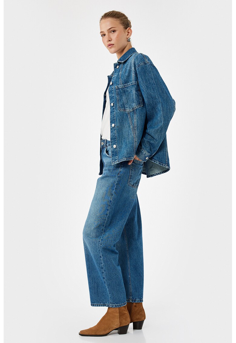 Blugi cu croiala ampla si talie medie - Albastru