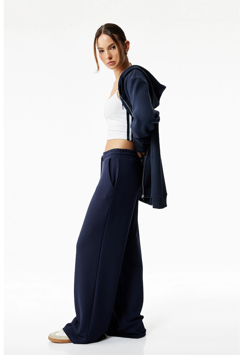 Pantaloni de trening cu talie inalta si croiala ampla