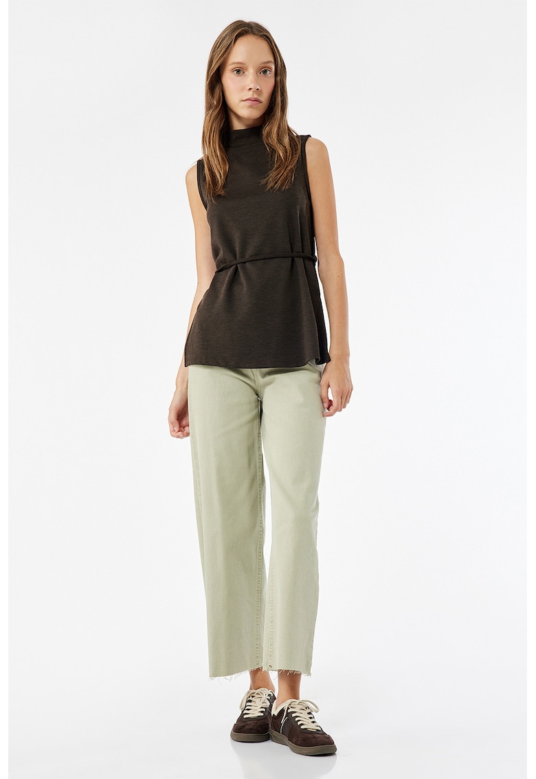 Blugi crop drepti cu talie inalta