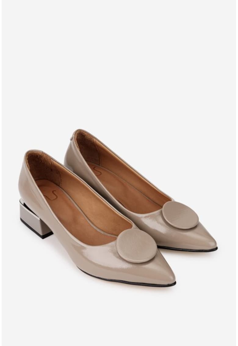 Pantofi dama din piele lacuita taupe cu ornament
