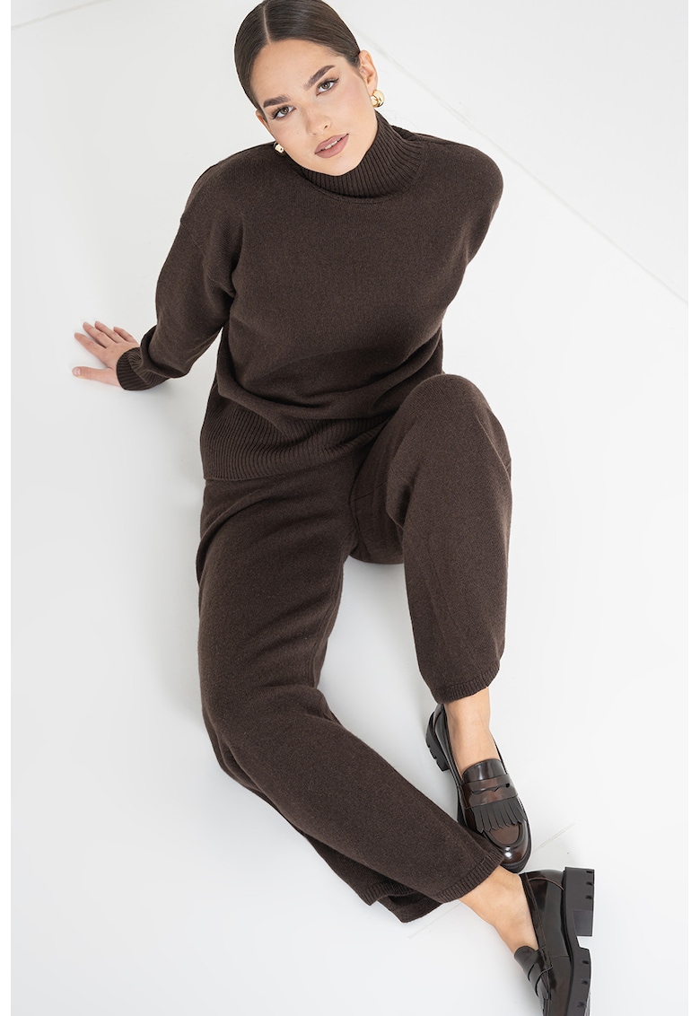Stefanel Pantaloni ampli de lana - Maro inchis