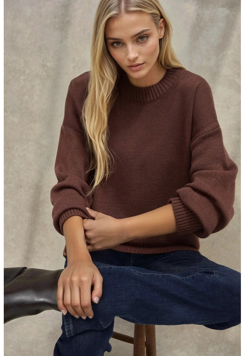 Pulover dama -  lung tricotat - maro - material gros tricot