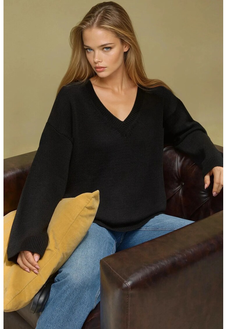 Pulover dama - gros - decolteu in V - negru - tricot