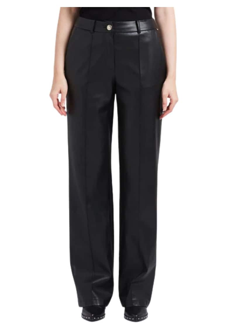 Pantaloni evazati cu talie inalta -