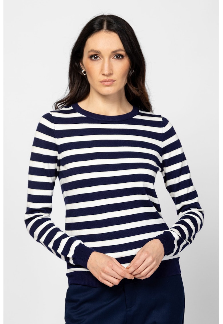 Pulover cu decolteu rotund si model in dungi