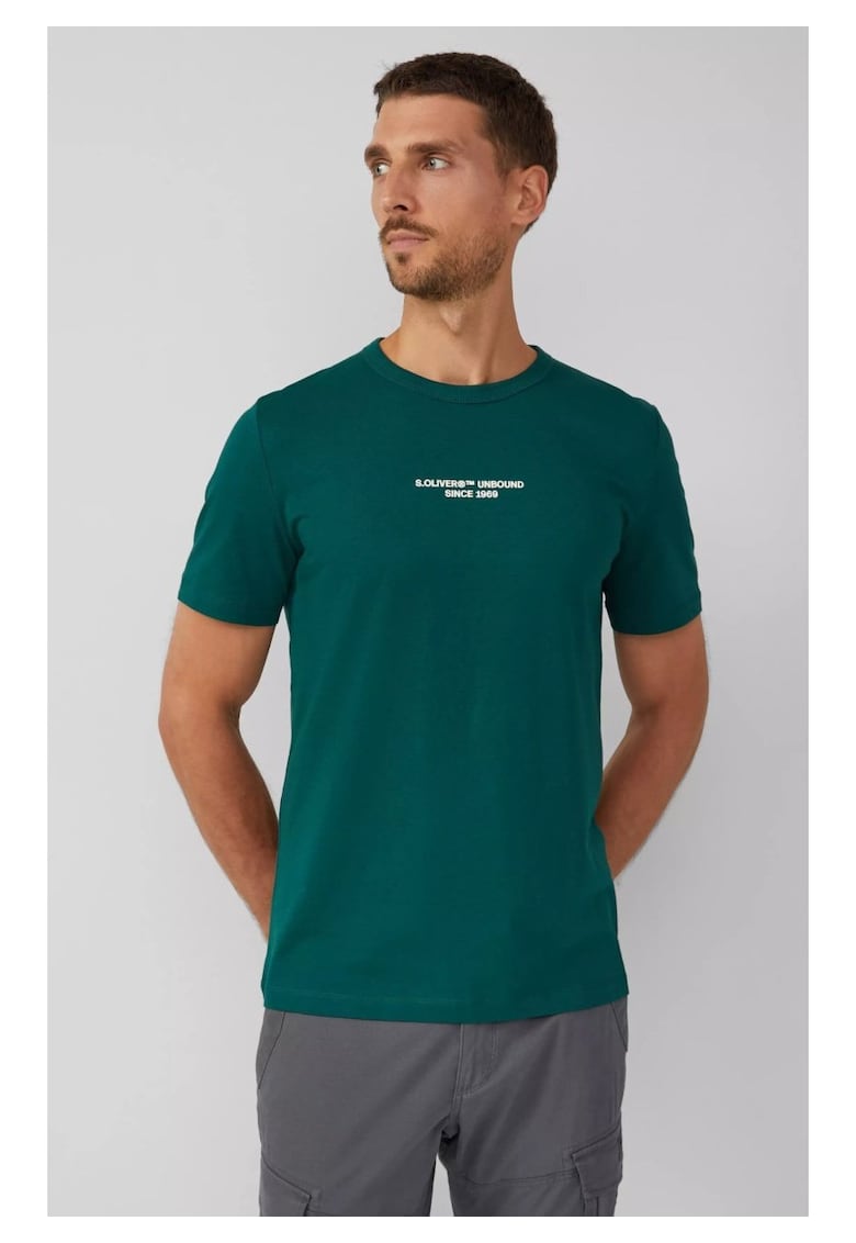 Tricou barbati - Regular fit cu decolteu la baza gatului si imprimeu cu text