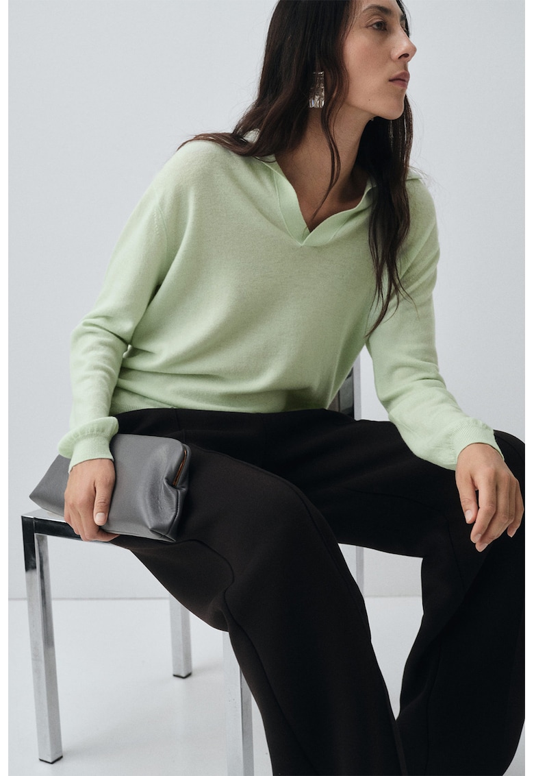 Pulover tricotat fin din lana cu maneci cazute