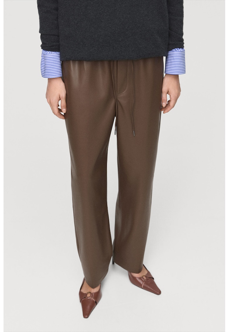 Pantaloni relaxed-fit din piele sintetica cu talie elastica - Maro inchis