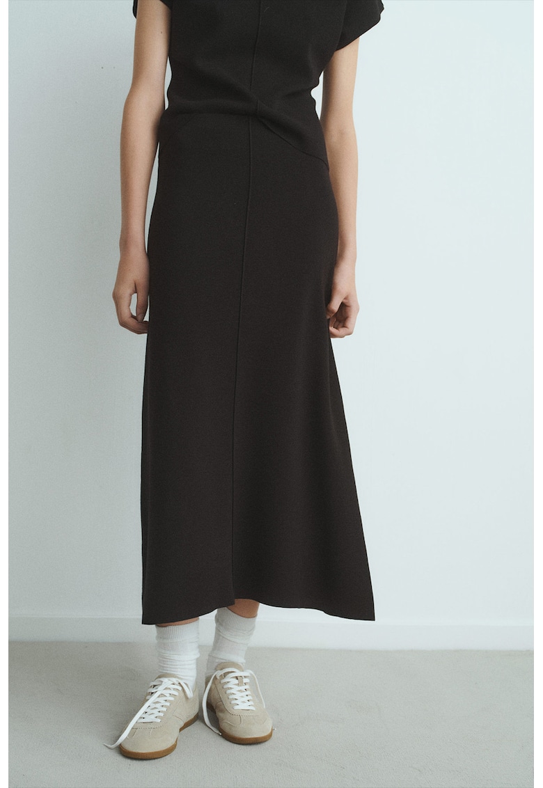 Fusta midi tricotata fin