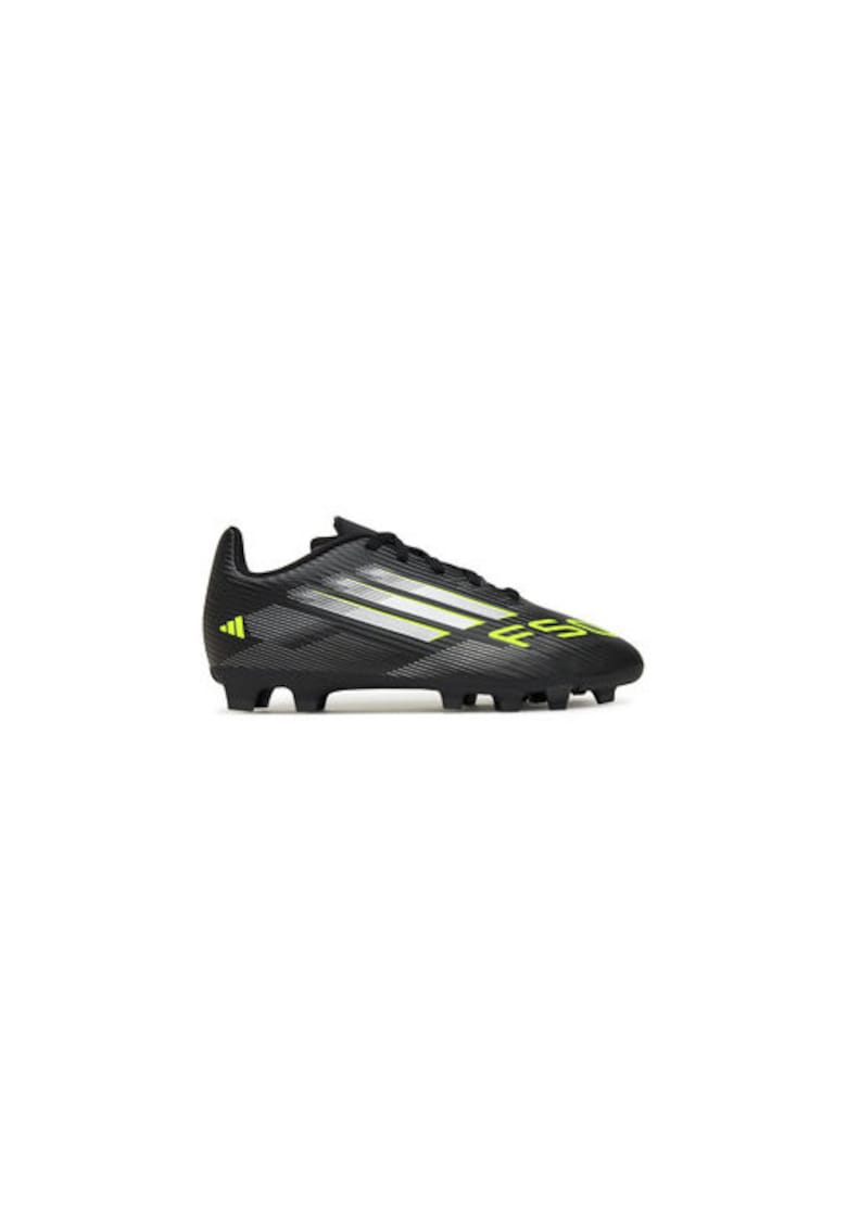 Pantofi de piele ecologica cu accente contrastante si crampoane - pentru fotbal