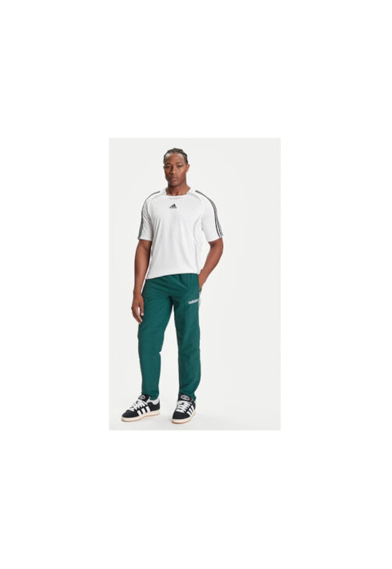 Tricou cu detalii contrastante -