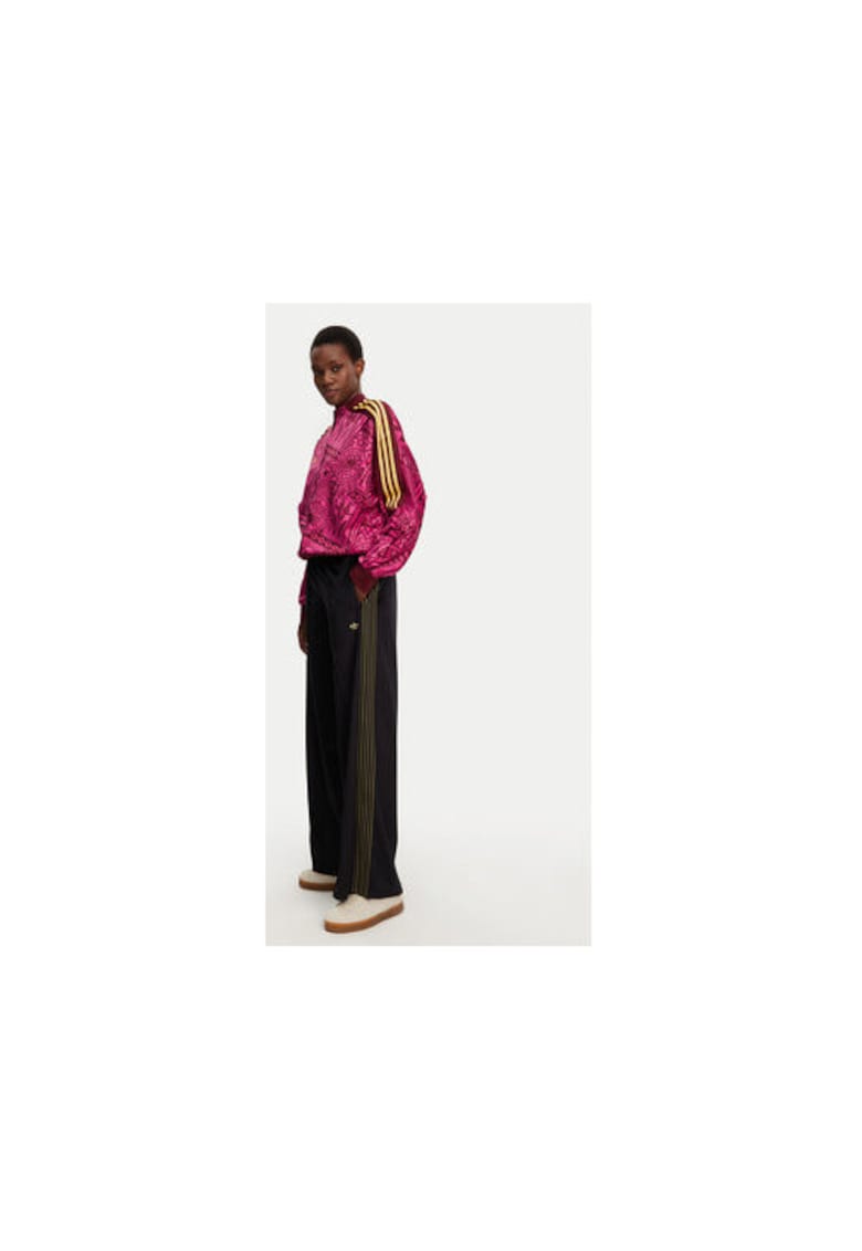 Pantaloni de trening largi cu buzunare