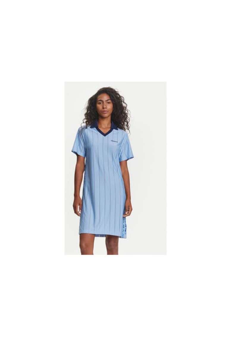 Rochie lejera cu decolteu in V