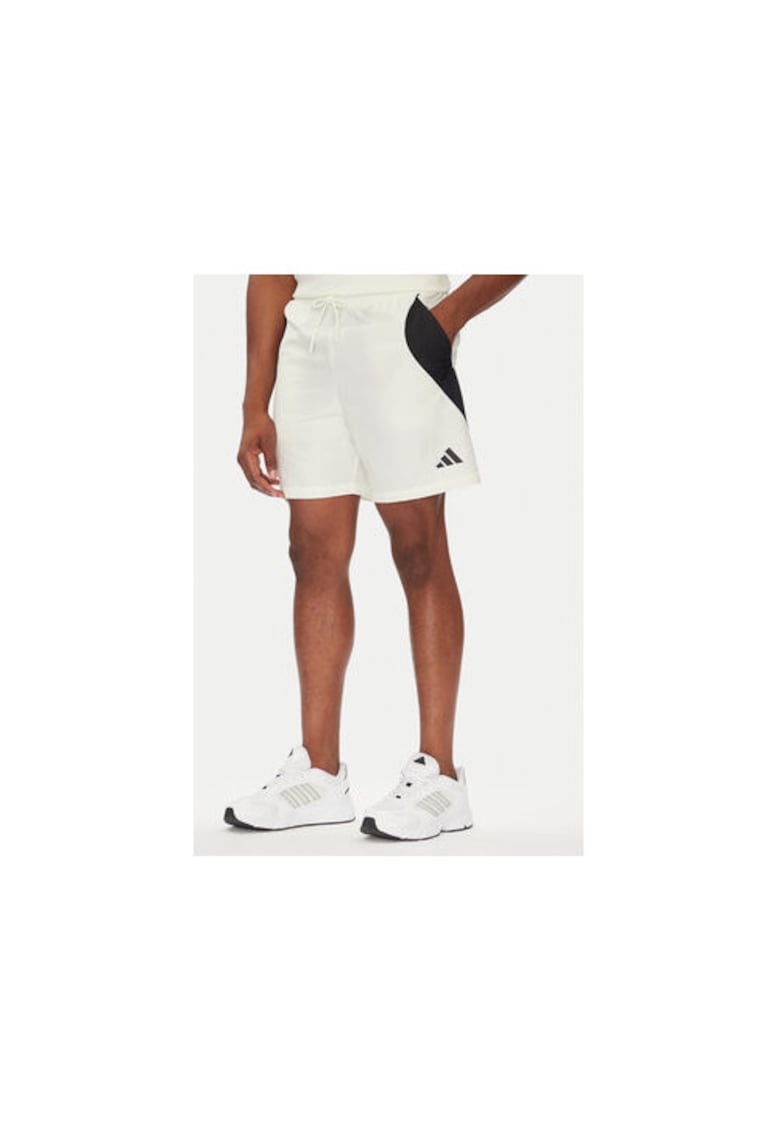 Pantaloni scurti lifestyle cu model color block