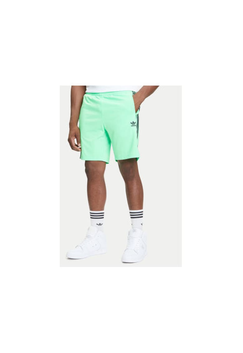 Pantaloni scurti din poliester cu logo lateral contrastant