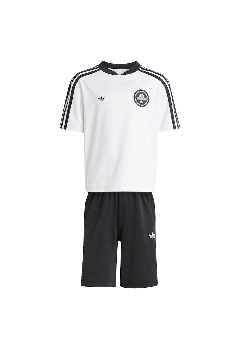 Set tricou si pantaloni scurti cu logo brodat