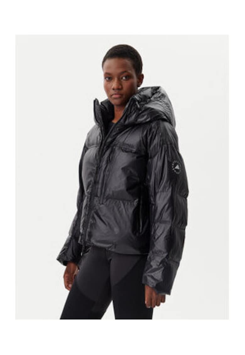 Geaca de iarna cu gluga si buzunare interioare