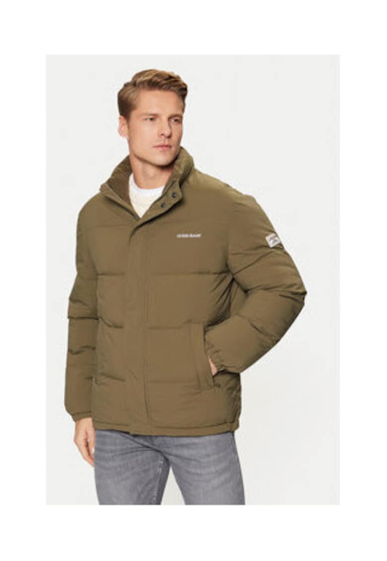 Guess Geaca cu guler mediu