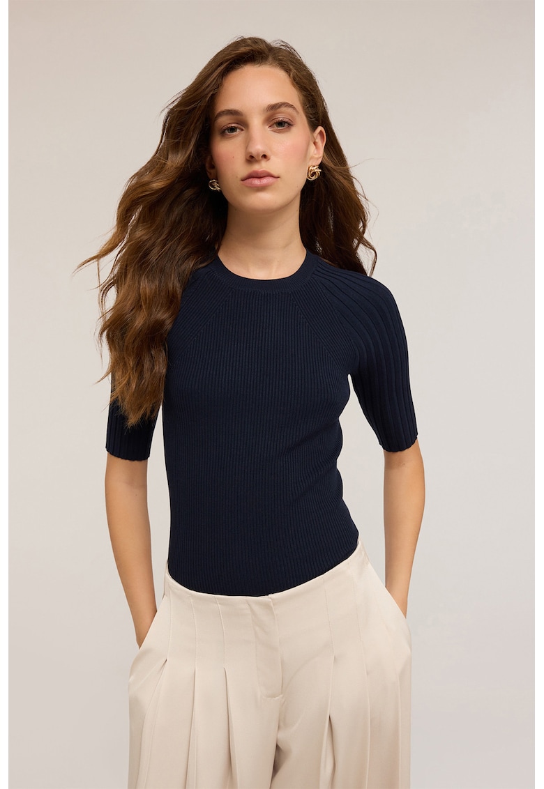 Pulover slim-fit cu aspect striat si maneci scurte