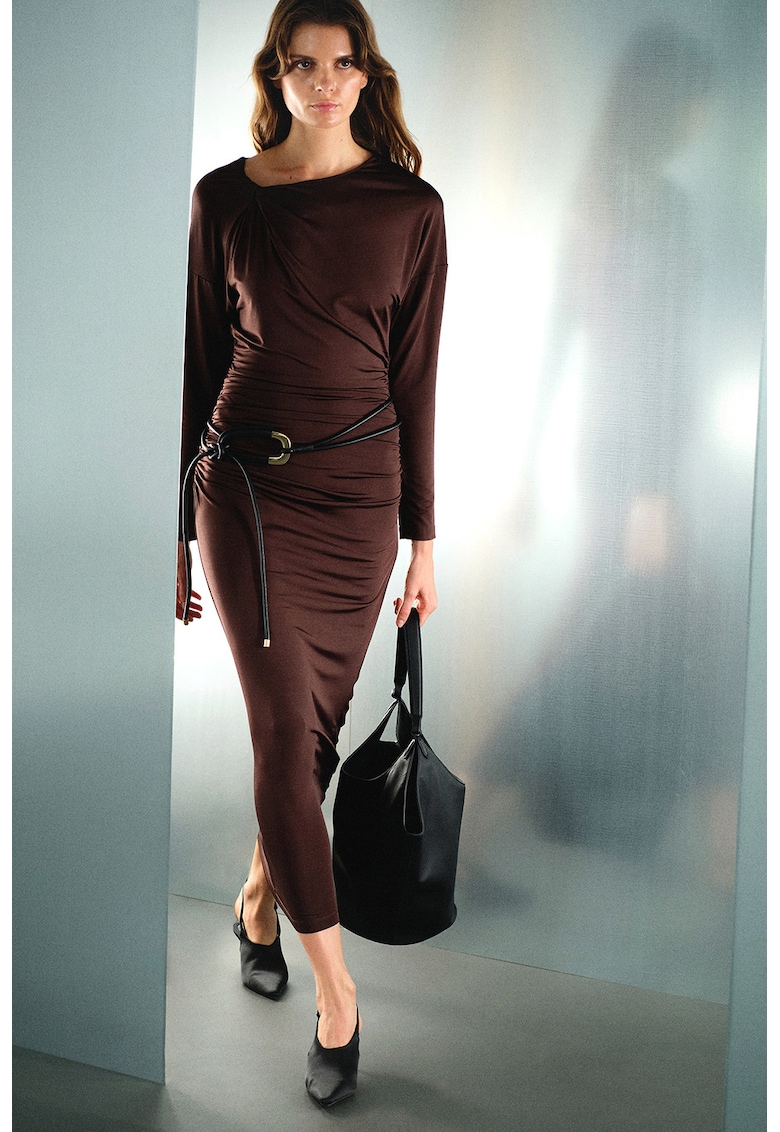 Rochie midi cu volane