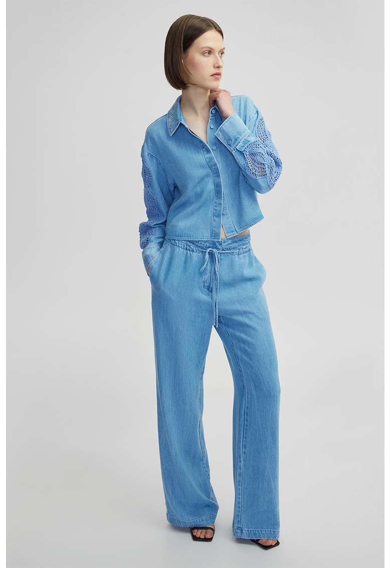 Pantaloni din denim cu croiala ampla