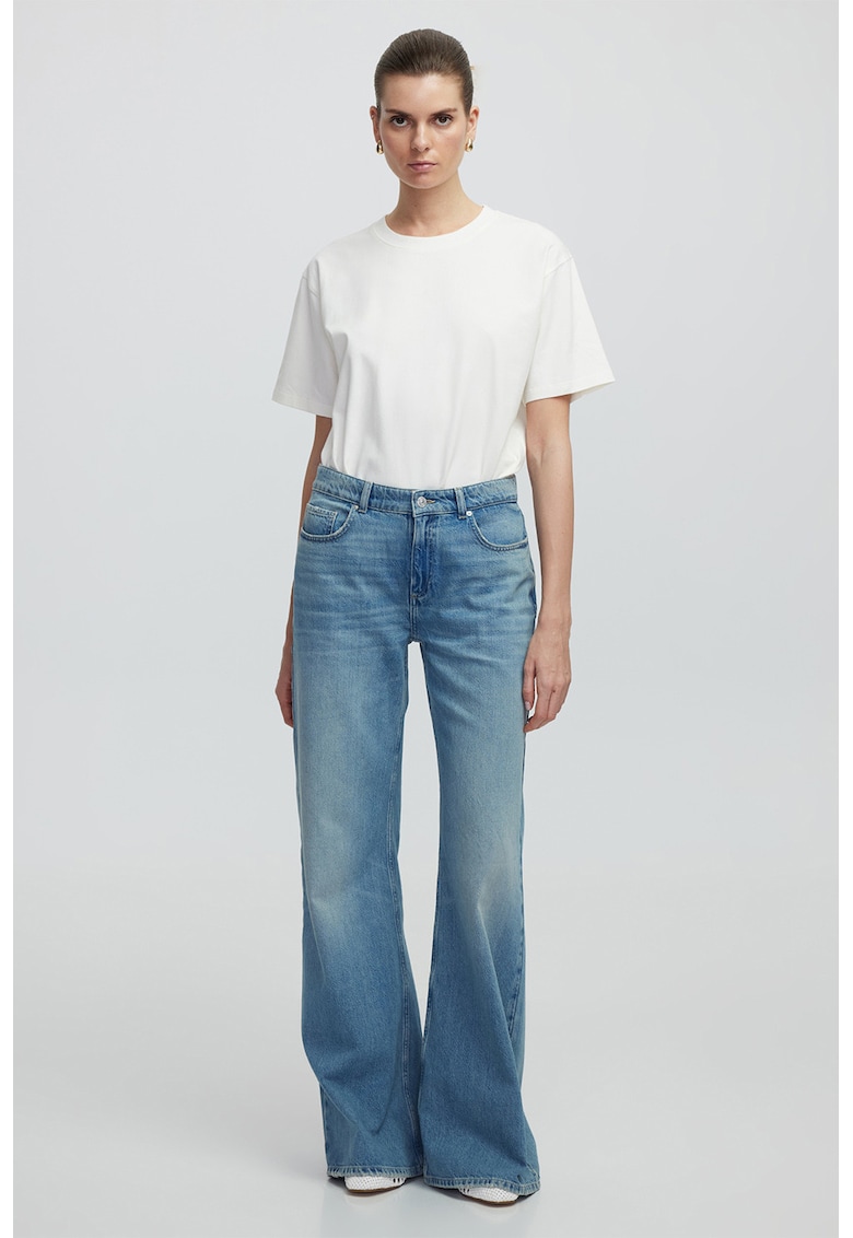 Blugi cu aspect decolorat si croiala ampla Blugi cu aspect decolorat si croiala ampla