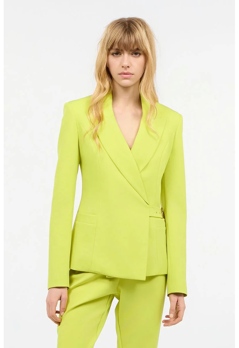 Sacou cambrat cu curea reglabila in talie