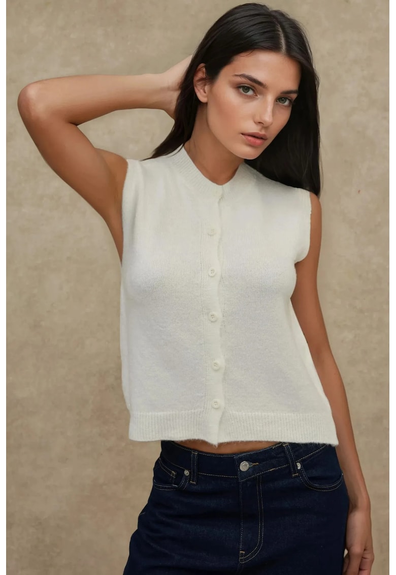 Vesta dama - vesta fara maneci - moale la atingere - ecru - tricot - cu nasturi