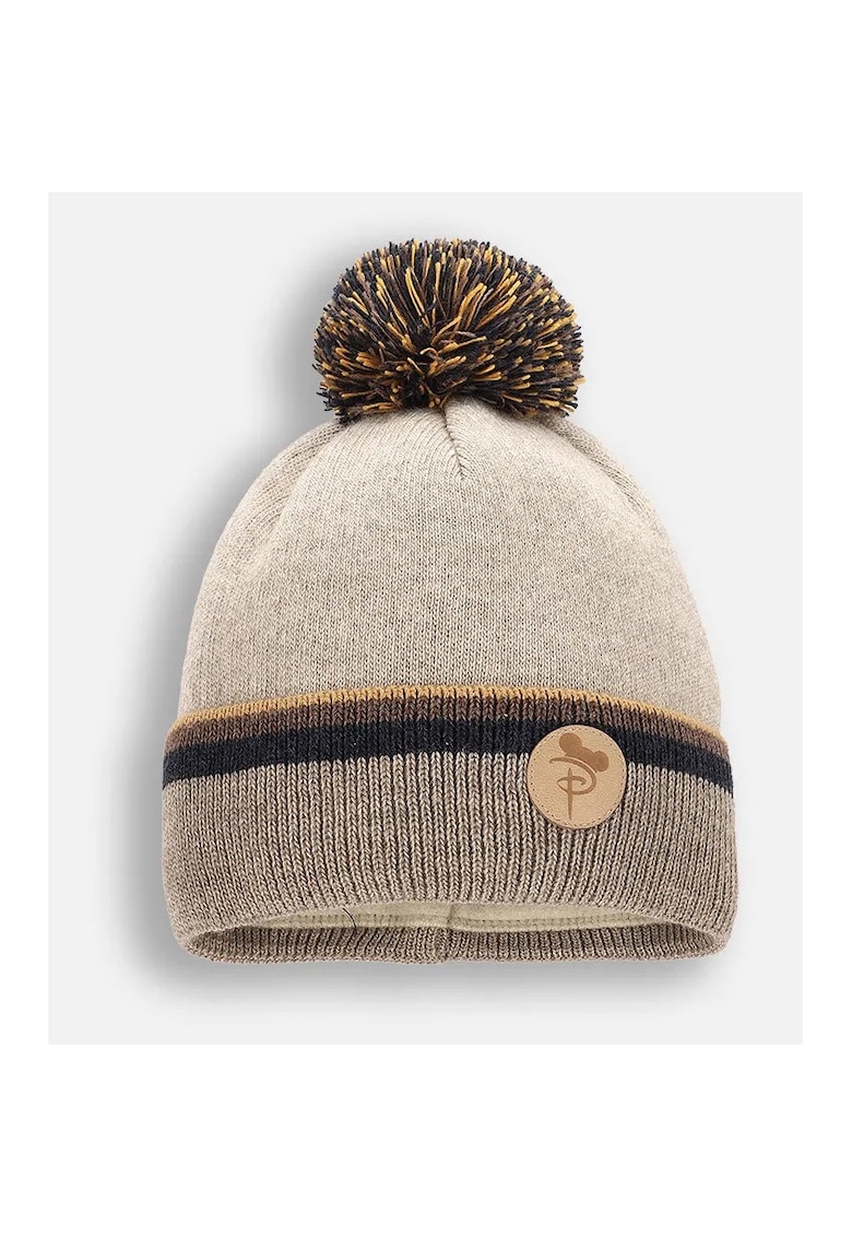 Caciula de iarna cu ciucure si margine rasfranta