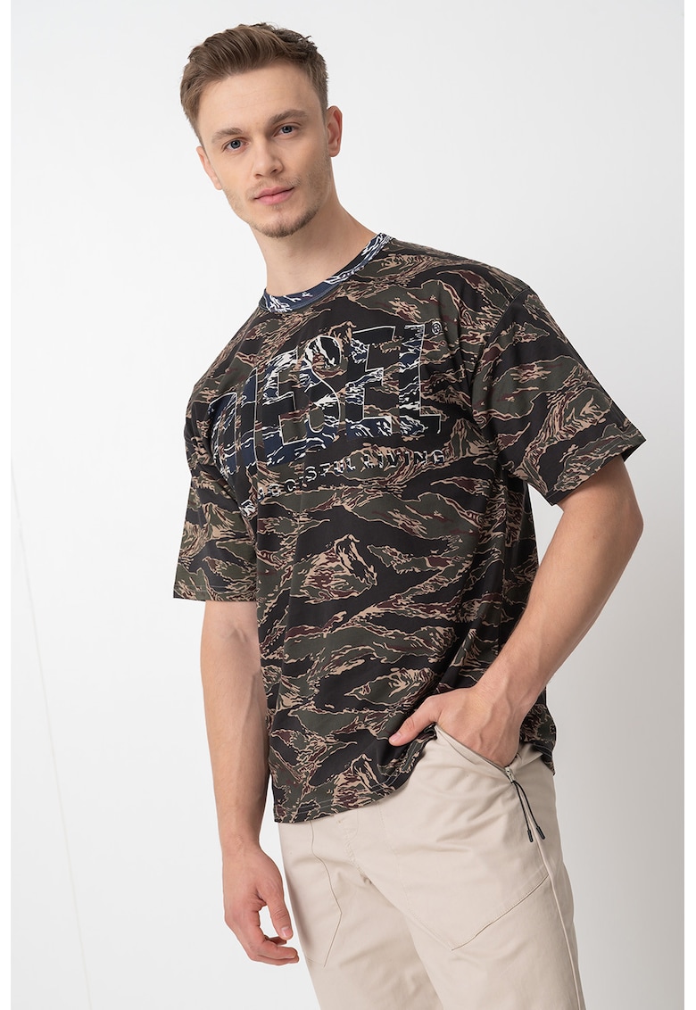Tricou din bumbac cu logo si imprimeu camuflaj