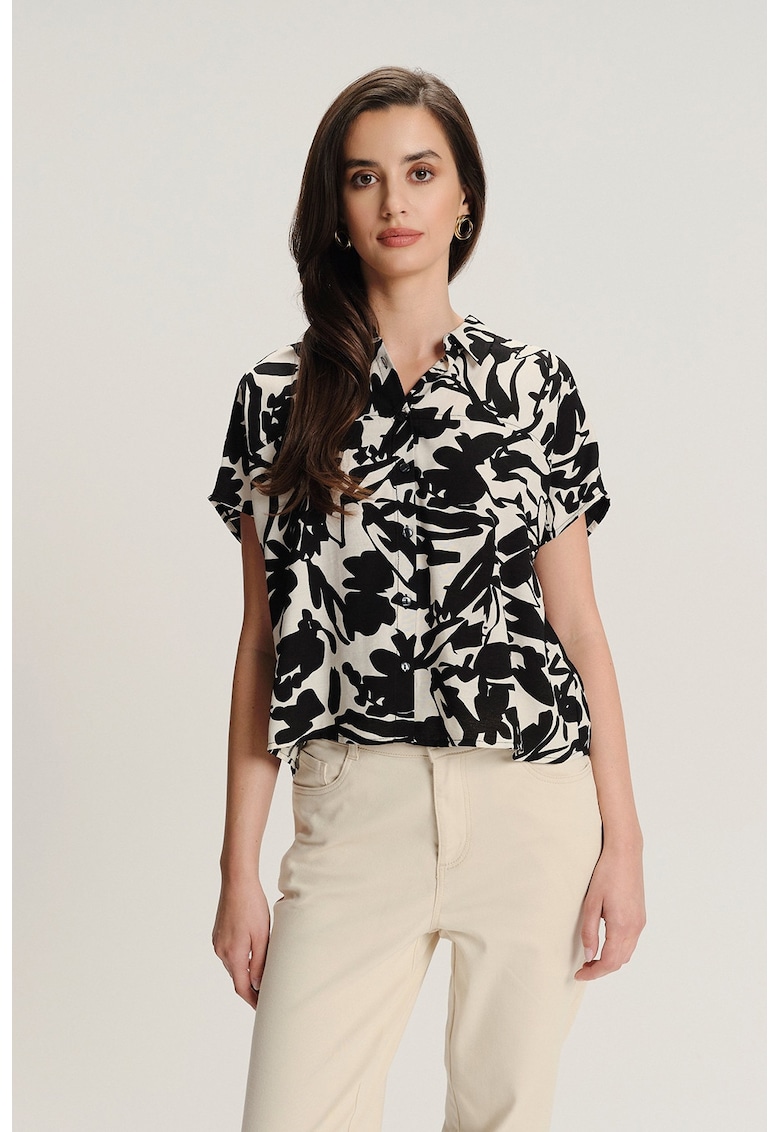 Camasa cu model floral si maneci scurte