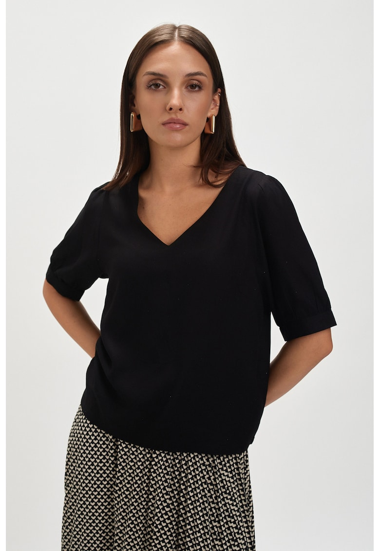 Bluza cu decolteu in V si maneci medii