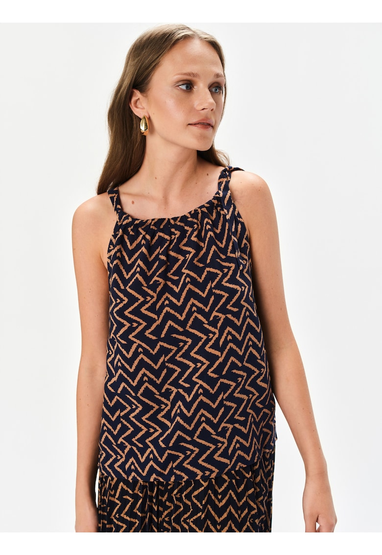 Top cu imprimeu si bretele ajustabile