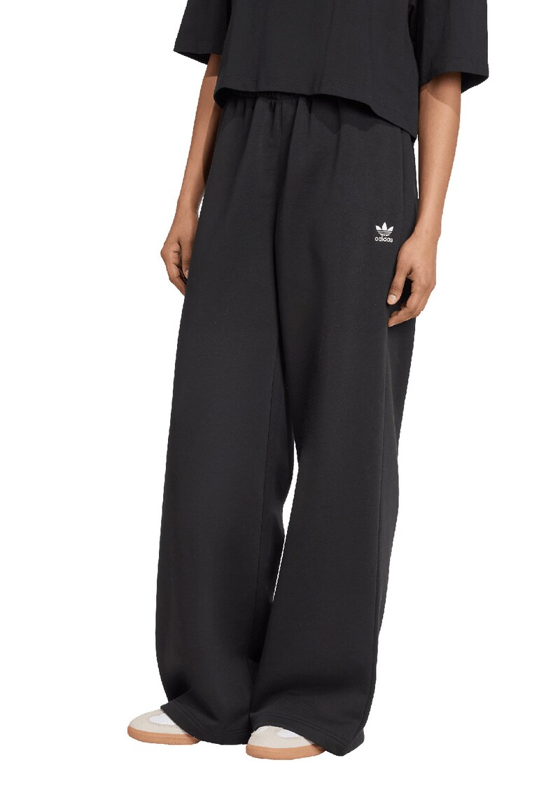 Pantaloni de trening lejeri cu croiala ampla