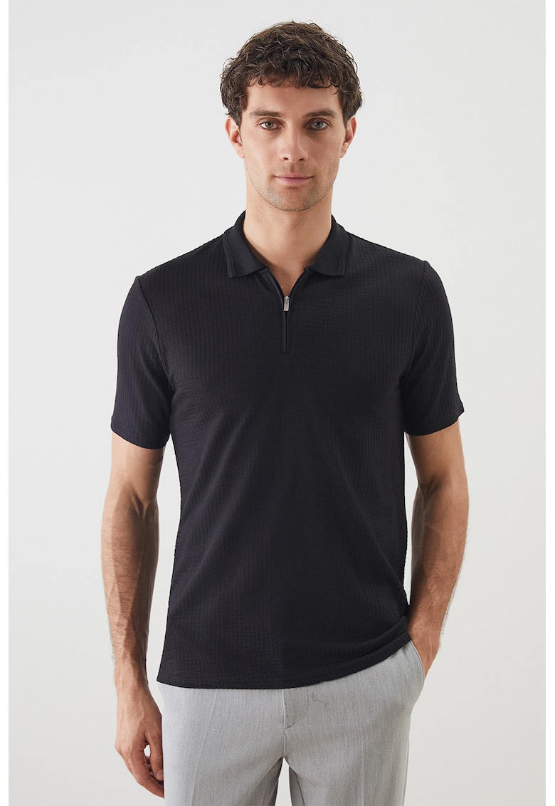 Tricou polo cu fermoar scurt Tricou polo cu fermoar scurt
