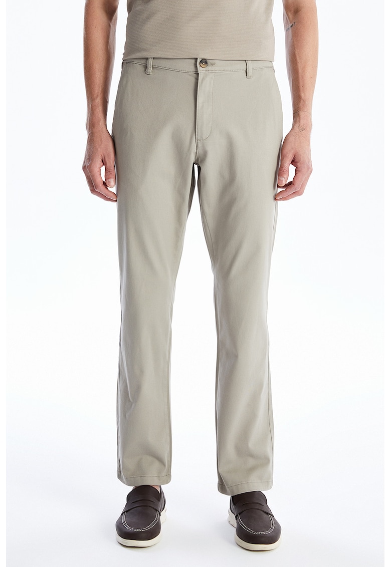 Pantaloni chino regular fit cu talie medie Pantaloni chino regular fit cu talie medie