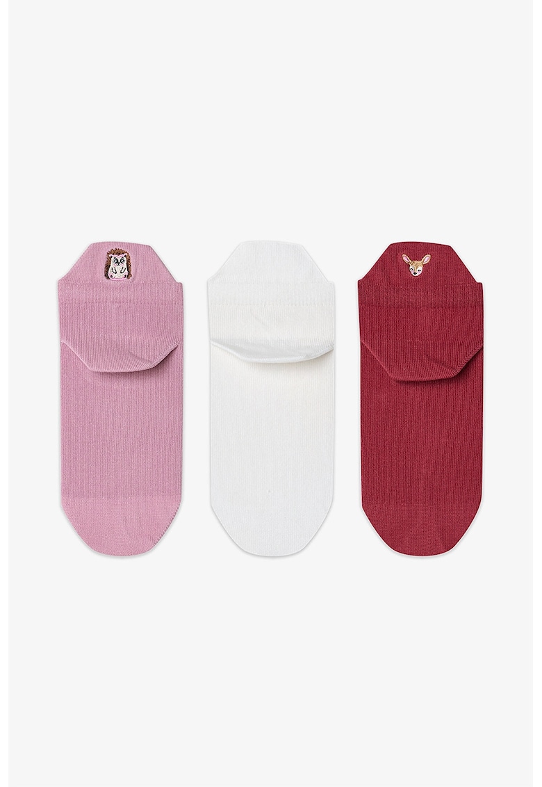 Set de sosete cu detalii brodate - 3 perechi