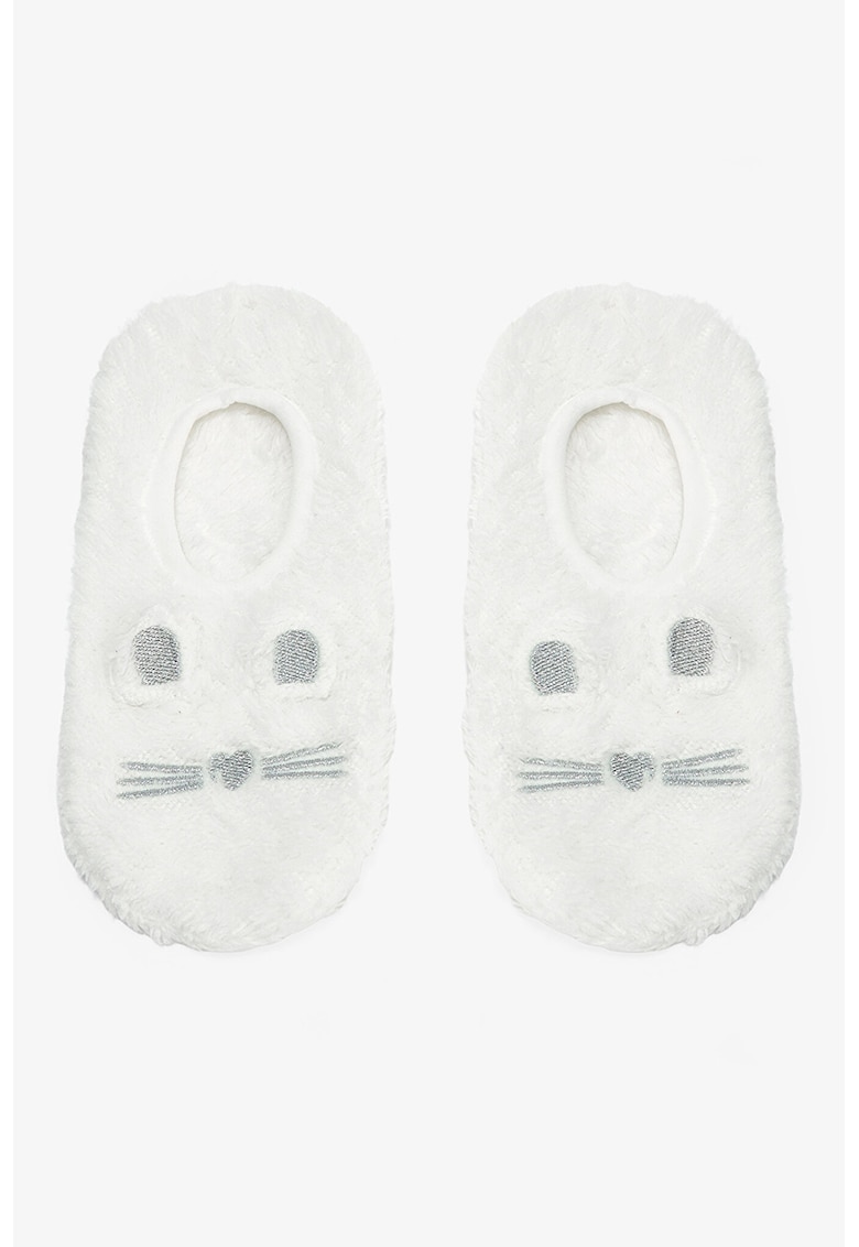 Sosete pufoase cu broderie