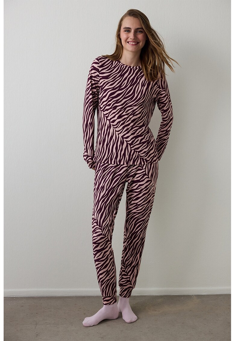 Pijama cu imprimeu cu zebra