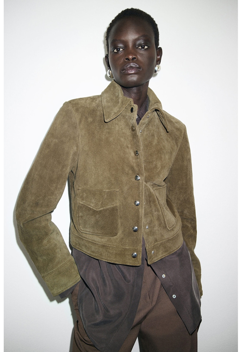 Jacheta-camasa din piele intoarsa cu capse