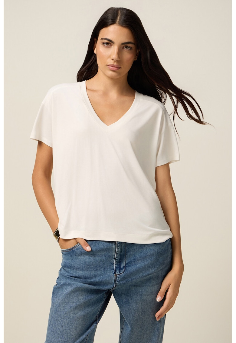Tricou lejer din amestec de modal cu decolteu in V
