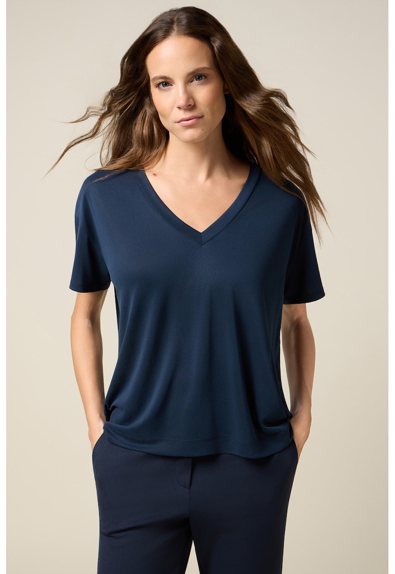 Tricou lejer din amestec de modal cu decolteu in V