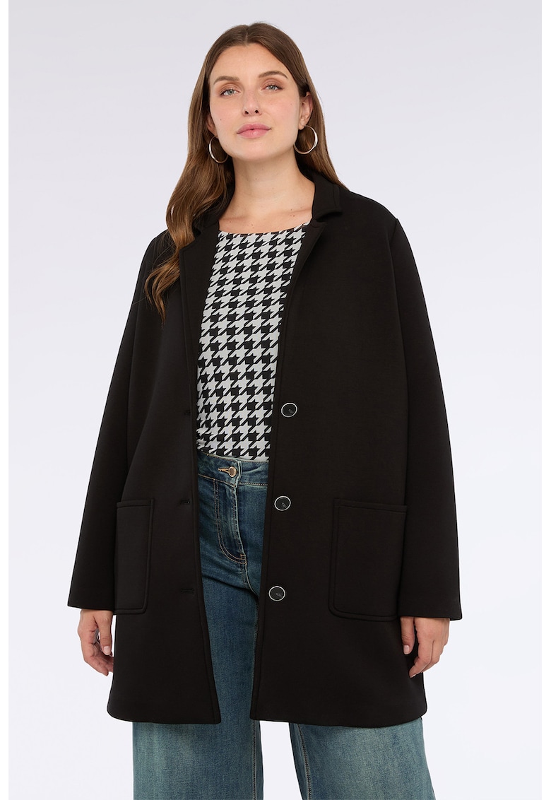 Palton cu buzunare aplicate