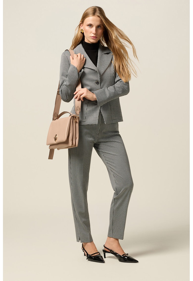 Pantaloni in carouri cu talie medie