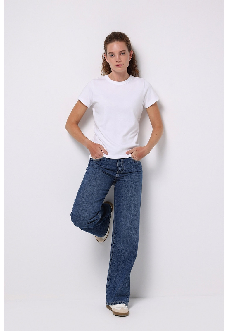 Blugi cu croiala ampla si talie medie - Albastru pastel